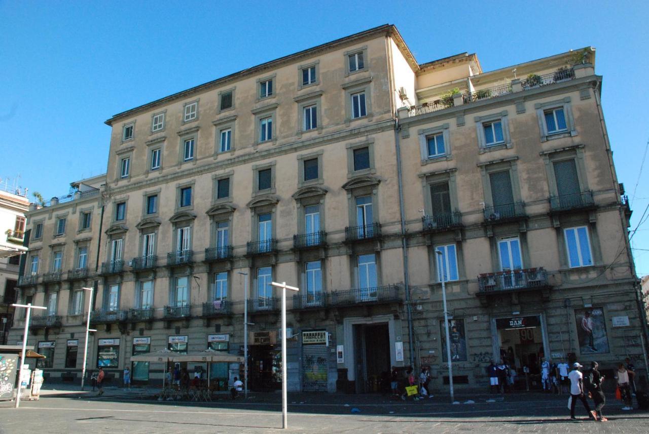 Garibaldi 136 Hotel Naples Exterior photo